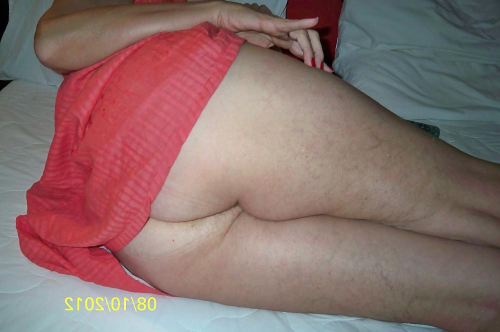 25P WIFE IN HOTEL