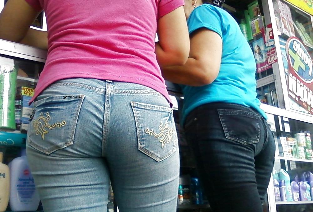 14P Wife  In Jeans With Big Ass Standing