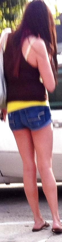 5P Candid voyeur ass butt tits belly