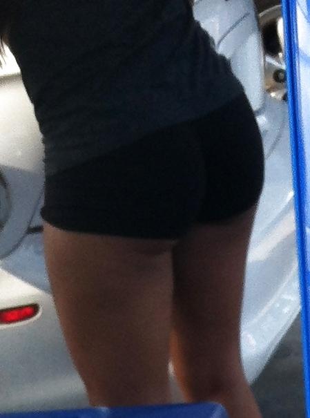 5P Candid voyeur ass butt tits belly