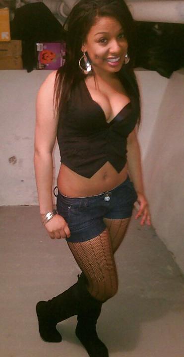 22P WOW Dominican Queen