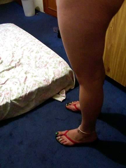 25P Wife perfect feet 3