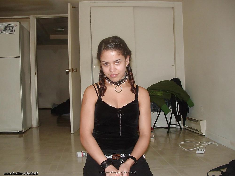 25P Mexican couple stolen private pics