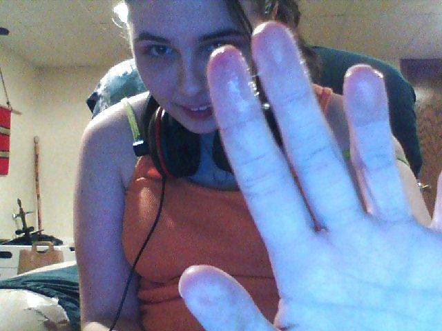 18P Visibly Wet,Creamy or Drippng Pussy 8