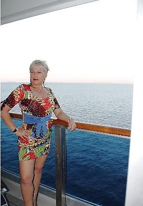 17P Vilma  Mature Cougar