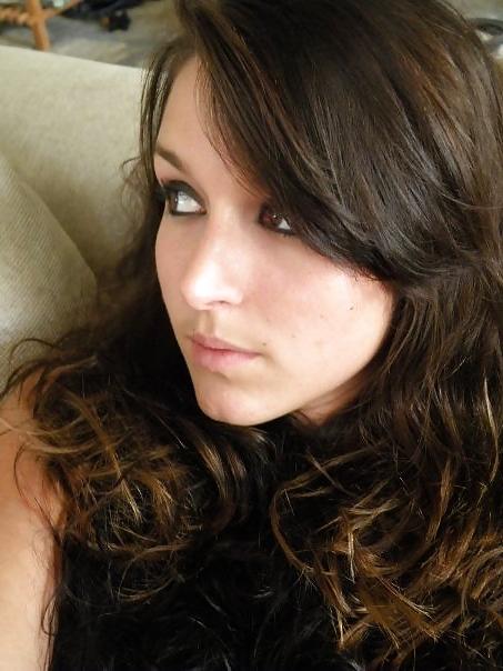 18P Cum or fake over Alice, please!!!