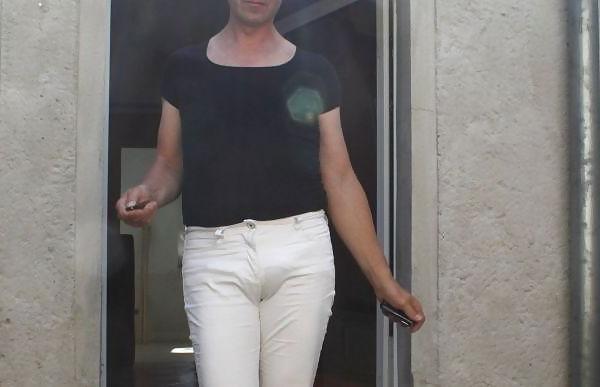 20P Fotze frisst Hose - cameltoe
