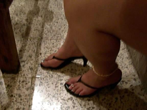 25P Wife perfect feet 1