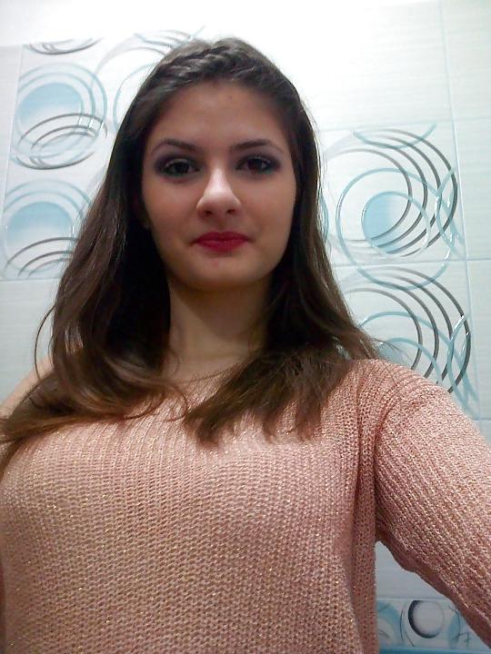 25P Cum or cock this huge-titted hot teen with great ass.