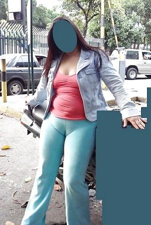 20P Fotze frisst Hose - cameltoe