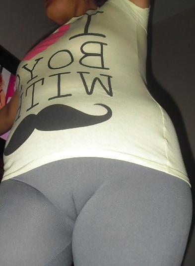 22P LATIN WIFE