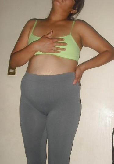 22P LATIN WIFE