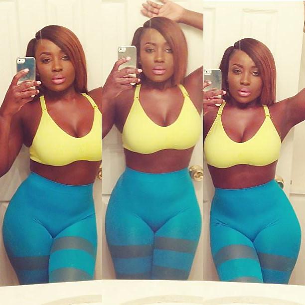 17P Black Camel toe