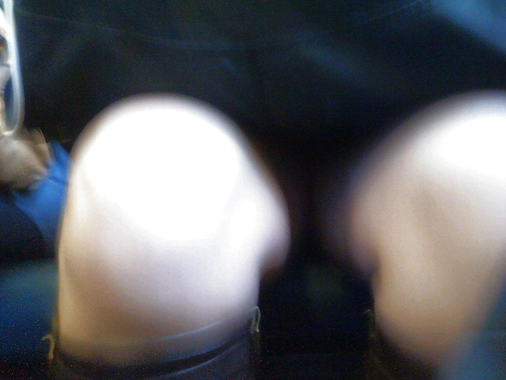 25P Lovely thick thighs upskirt girl