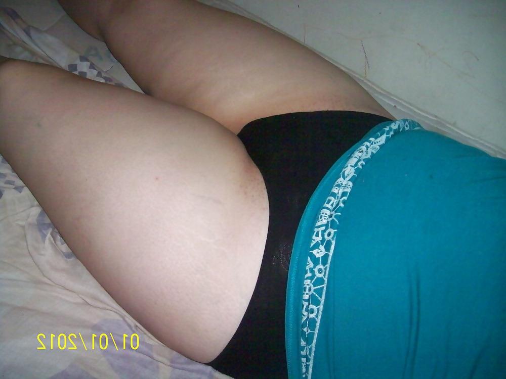 20P Camel toe de mi esposa 