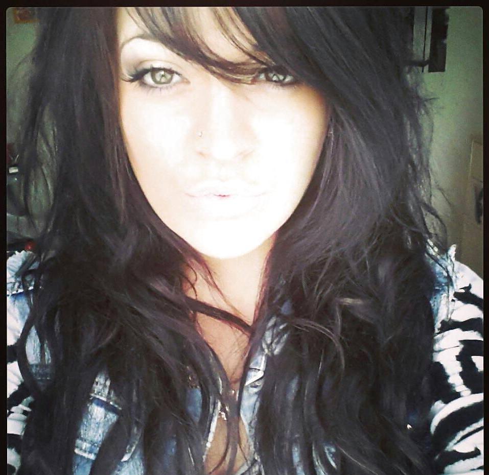 11P Melanyia best friend what do you think ? :)