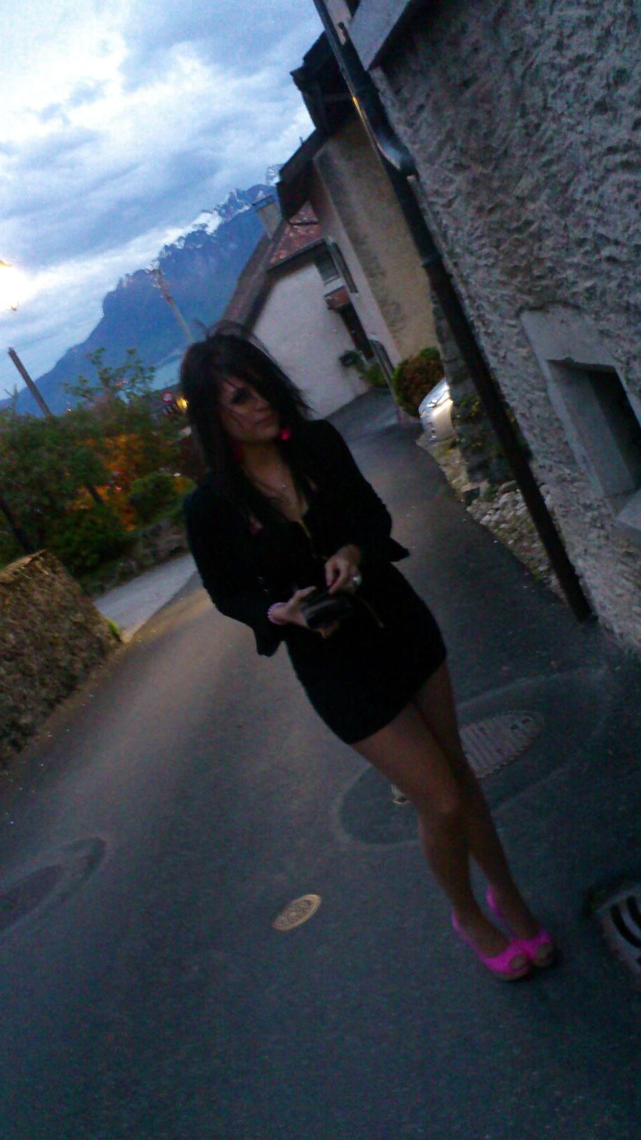 11P Melanyia best friend what do you think ? :)