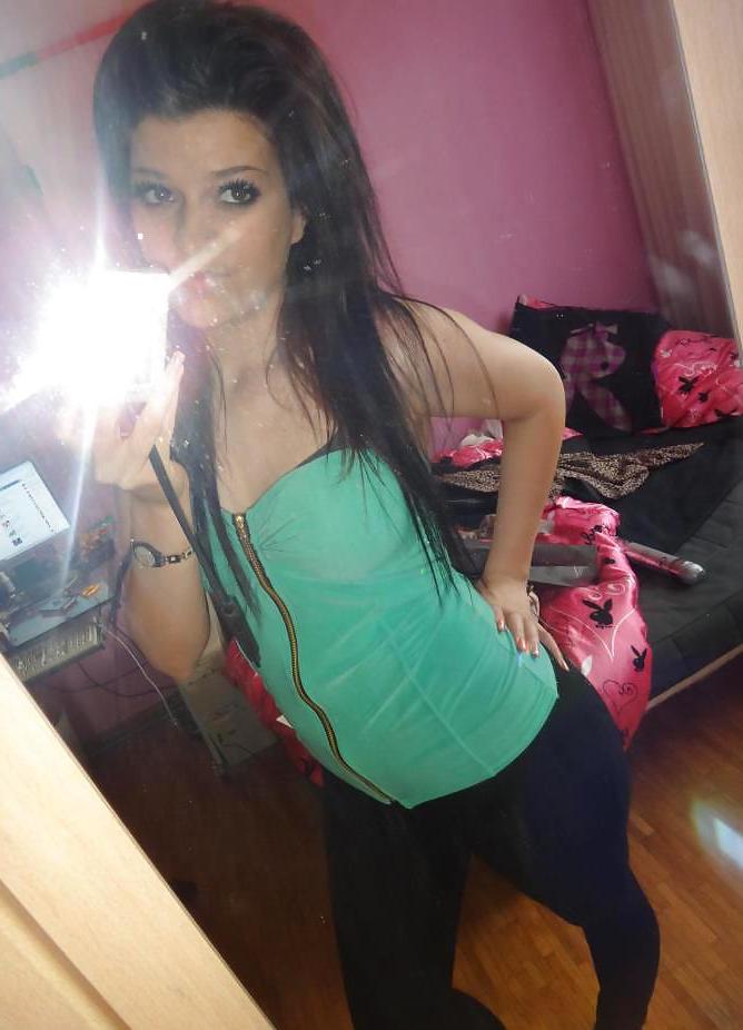 11P Melanyia best friend what do you think ? :)