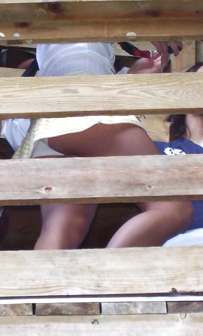 18P UpSkirt