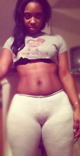 12P Black Camel toe