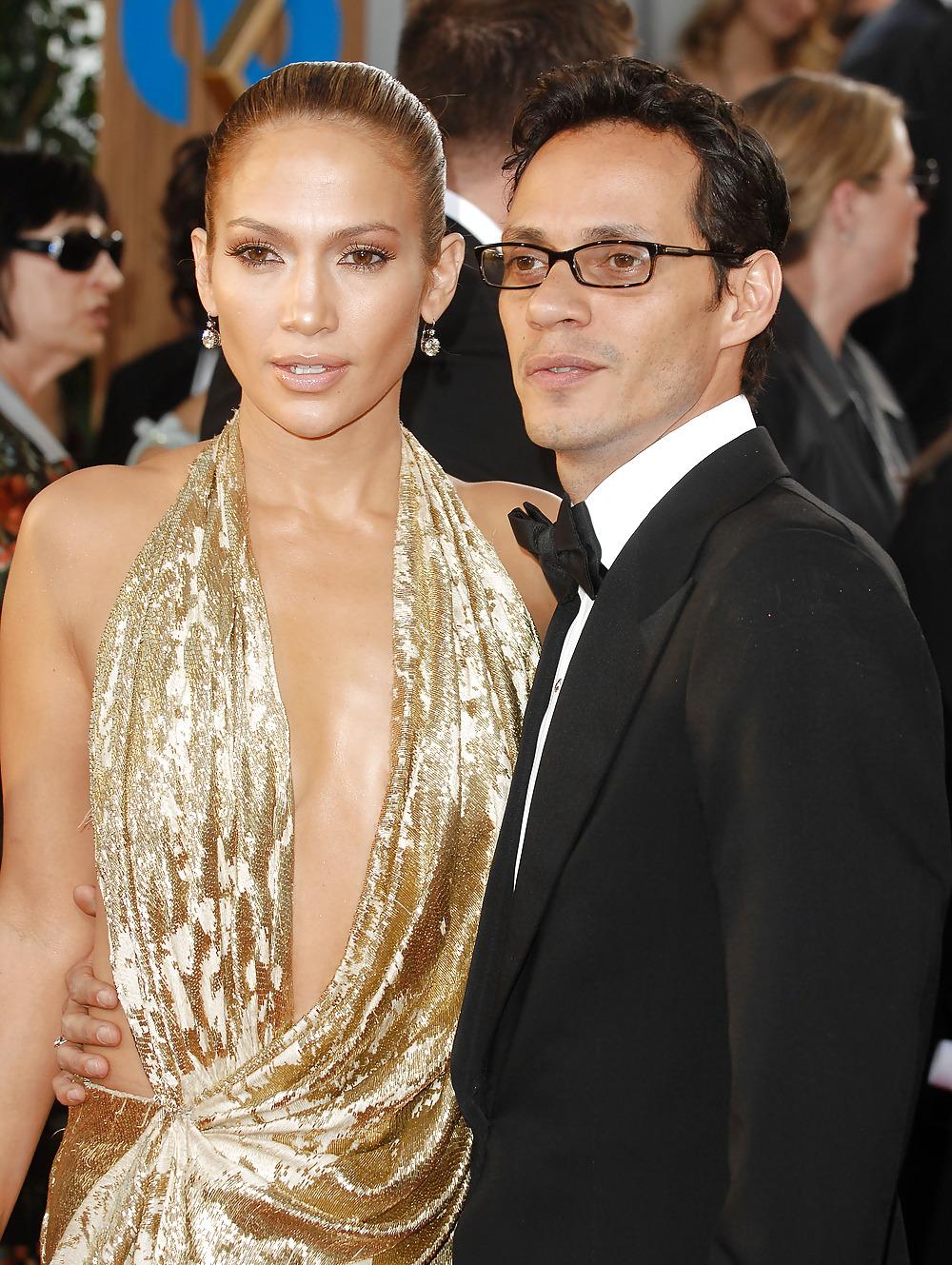 14P Jennifer Lopez 66th Annual Golden Globe Awards