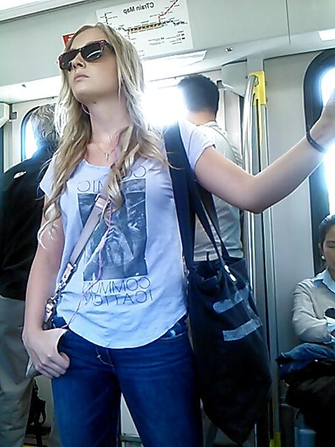 25P Voyeur - Transit again