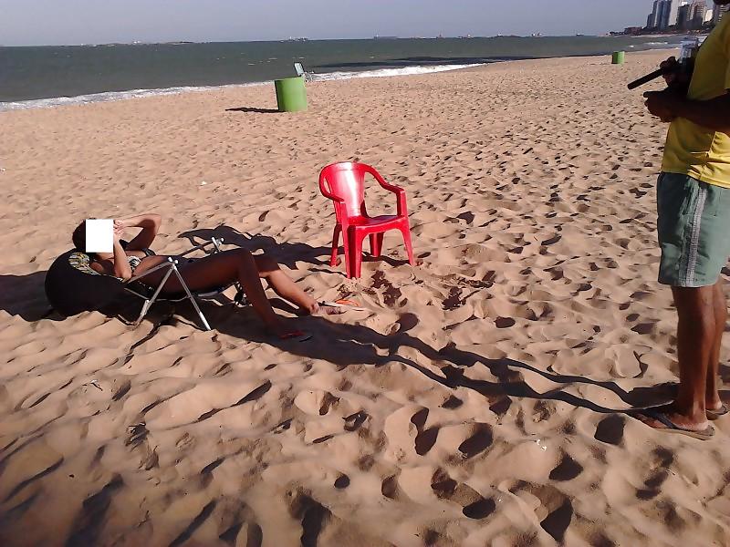 15P Esposa se exibindo na praia