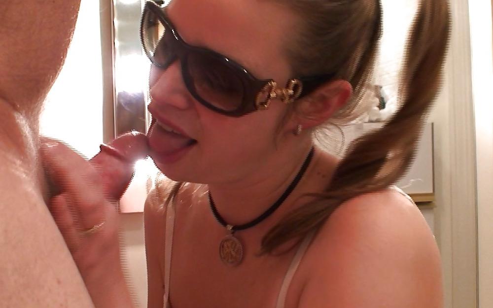 25P Hottie wife BJ in Pigtails