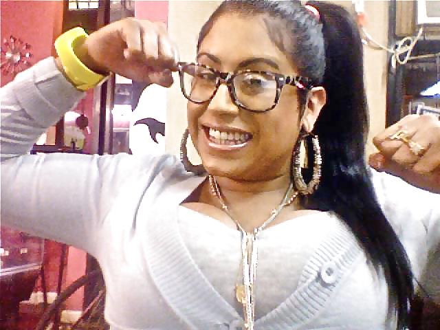 25P SEXY LATINA SHEMALE