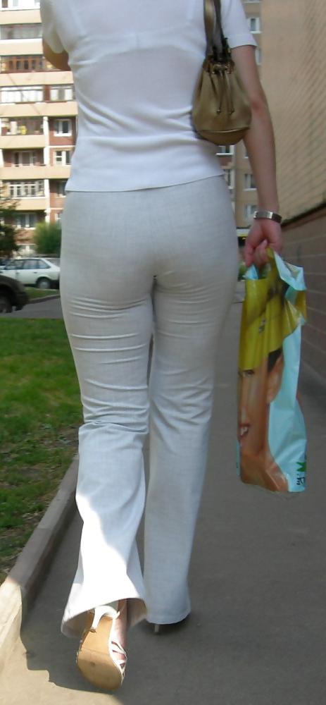 25P Candid ass in Pants