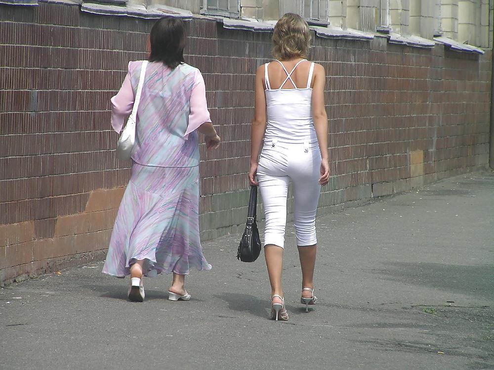 25P Candid ass in Pants