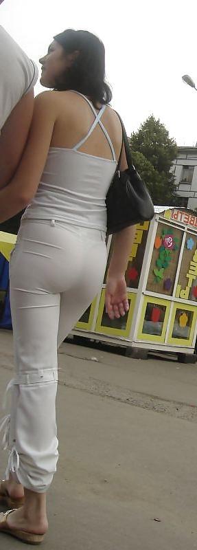 25P Candid ass in Pants