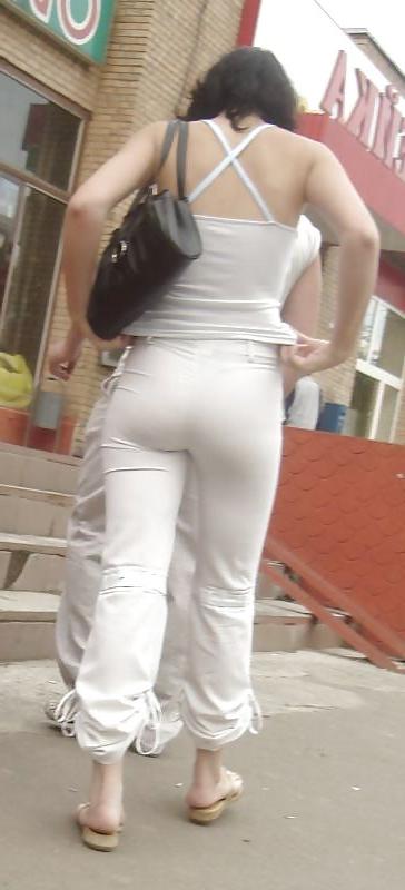 25P Candid ass in Pants