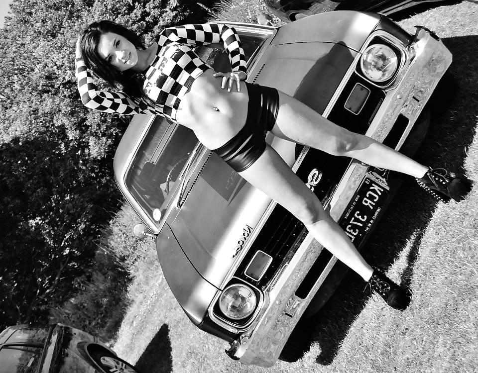 25P Facebook Car Sluts