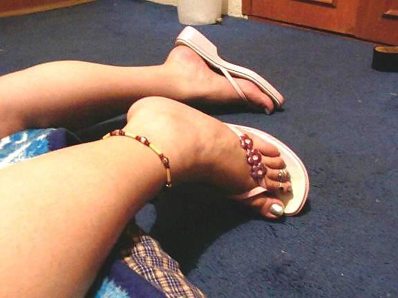 25P Wife perfect feet 6