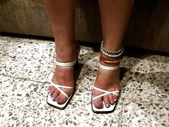 25P Wife perfect feet 6