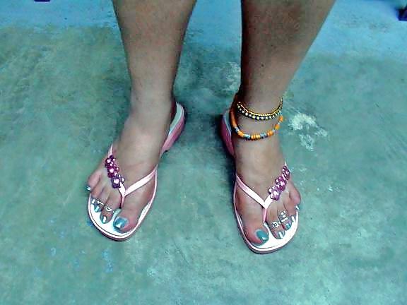 25P Wife perfect feet 6