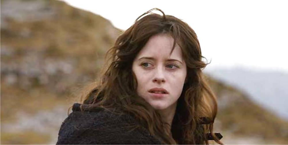 25P Let's Jerk Off Over ... Claire Foy 