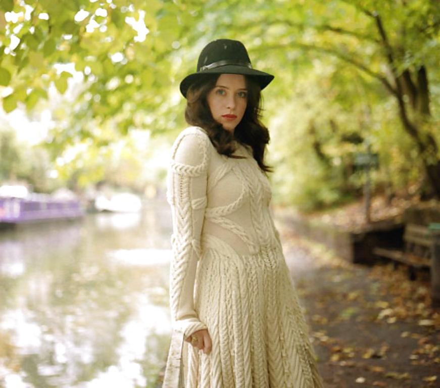 25P Let's Jerk Off Over ... Claire Foy 