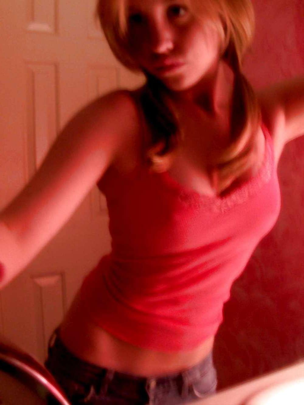 12P Add me too at justsexyhookup DOT com