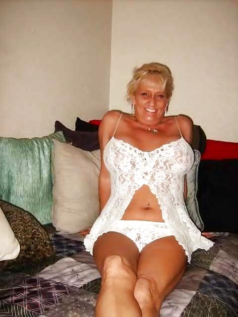 25P Mature Hooker in Phoenix