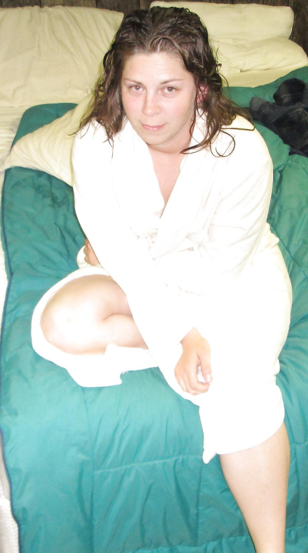 12P NICOLE AFTER SHOWER