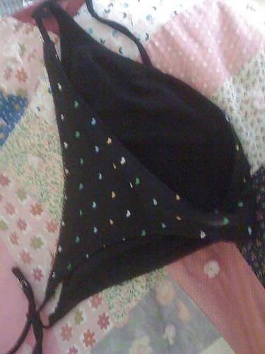 25P Delightful panties and bras of my best friend's girl!
