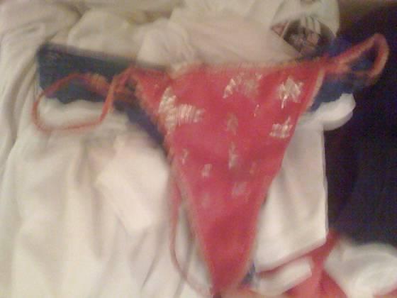 25P Delightful panties and bras of my best friend's girl!