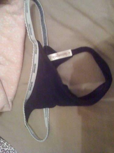 25P Delightful panties and bras of my best friend's girl!