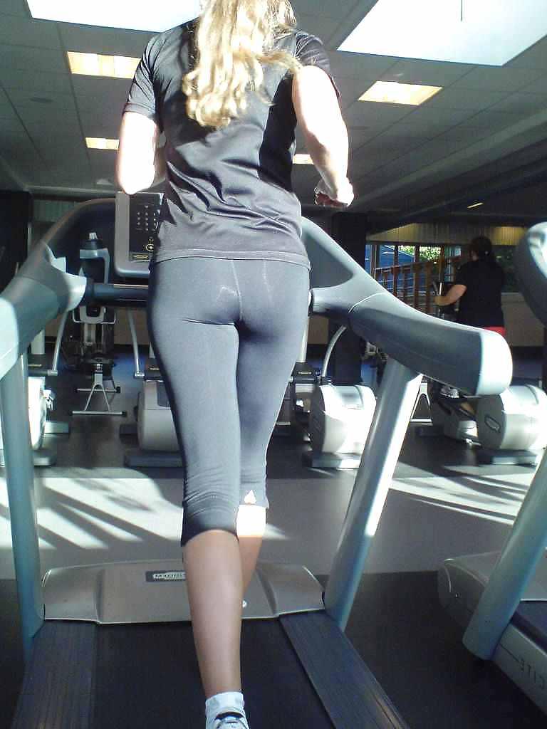 25P Sport Babes in Shiny Lykra