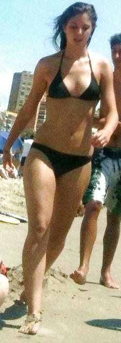 24P Candid Teen UK