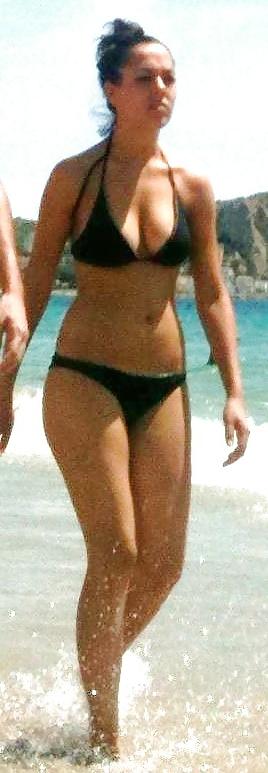 24P Candid Teen UK