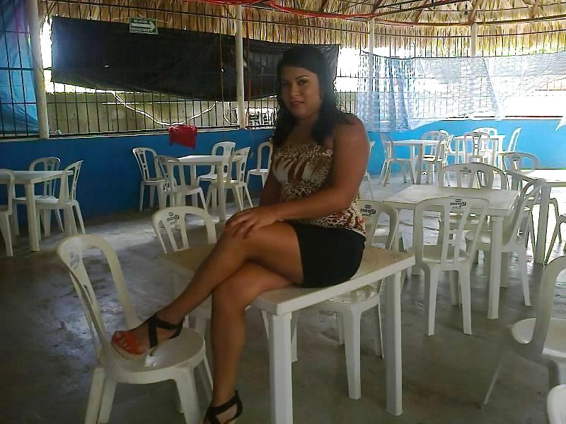 25P Bella Travesti jovencita