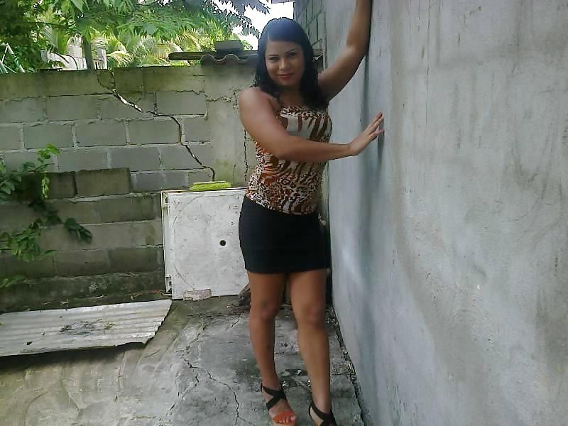 25P Bella Travesti jovencita